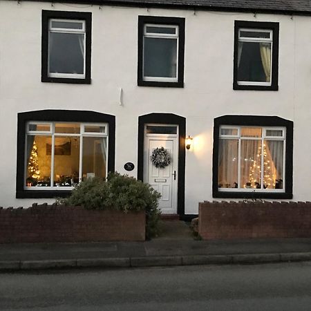 Dale View Bed & Breakfast Holmrook Экстерьер фото